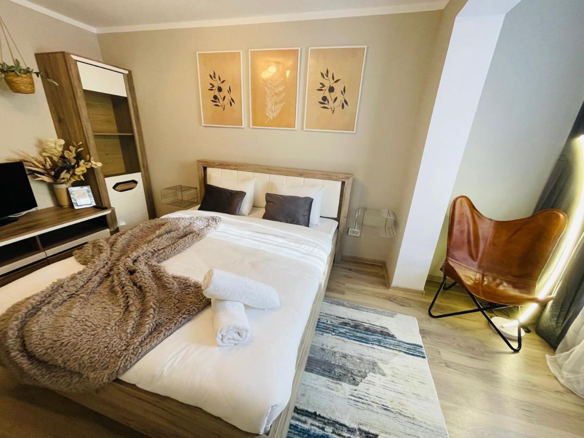 Hygge Place To Stay - Self Check In Nonstop 24H-Wifi เรชิตา ภายนอก รูปภาพ